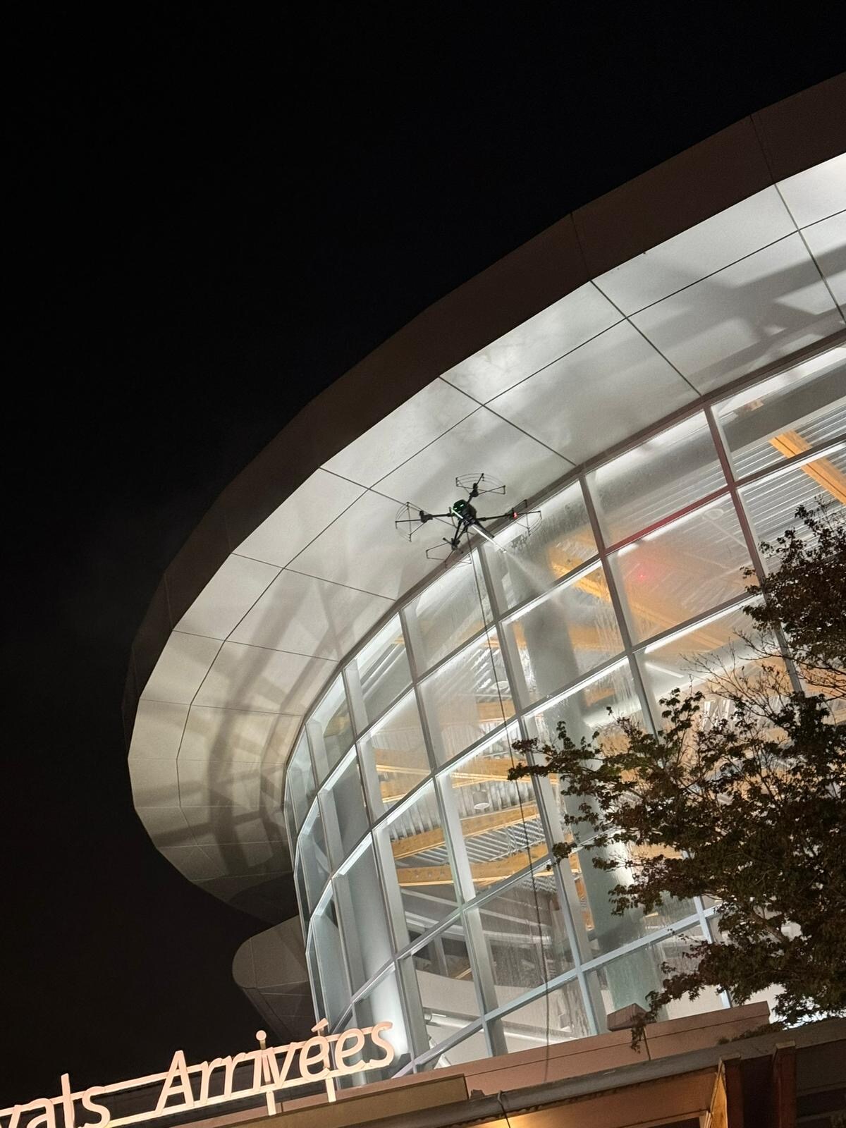 Aiport Window Cleaning